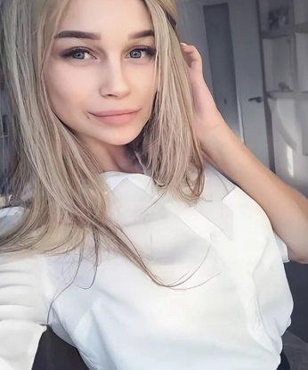 Ева