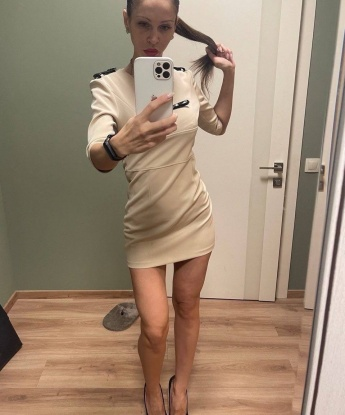 Я знаю все тайные желания и готова исполнить их с тобой💋 Я могу быть твоей нежной подругой, страстной любовницей или дикой кошкой - выбирай, и я подстроюсь под твои фантазии. Мои услуги высокого класса и всегда приятны для тебя. В Москве, у нас есть место, где ты можешь расслабиться, ни о чем не беспокоясь. Я жду тебя, чтобы подарить тебе незабываемые моменты удовольствия. Отзывы и фото доступны при личном общении.🌹 София